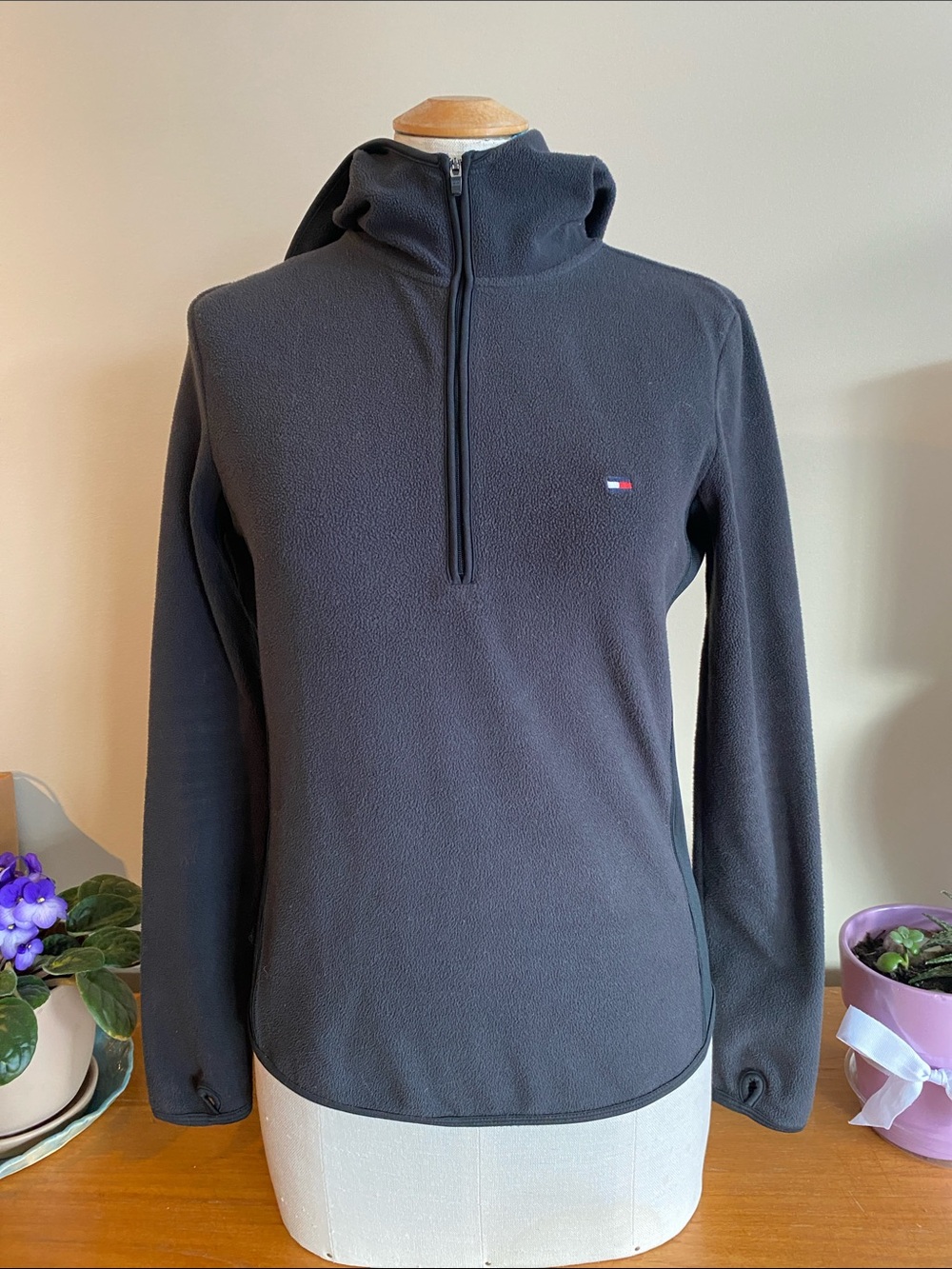 Tommy Hilfiger women’s dark grey / black half zip polar fleece hoodie. XS 🖤🖤🖤